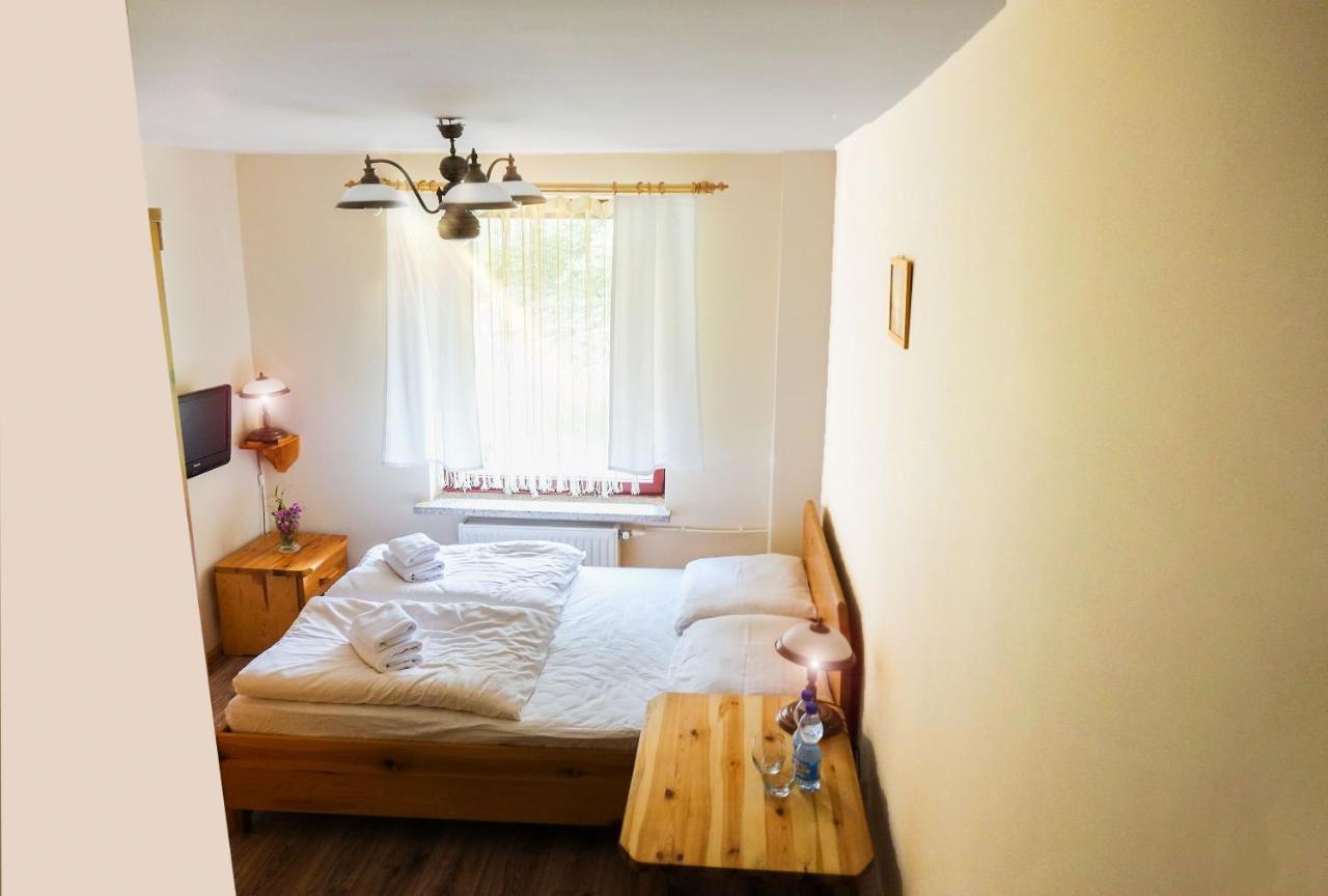 Aparthotel Zadrna Rezydencja Chełmsko Śląskie Exterior foto