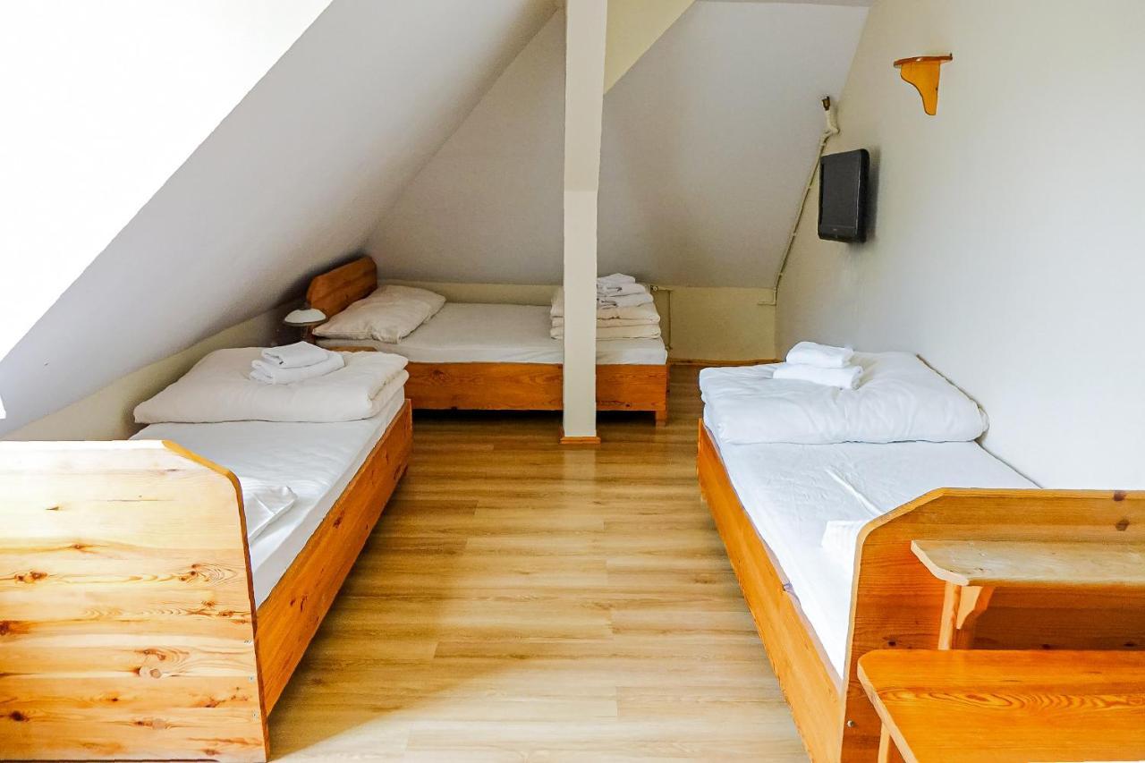 Aparthotel Zadrna Rezydencja Chełmsko Śląskie Exterior foto