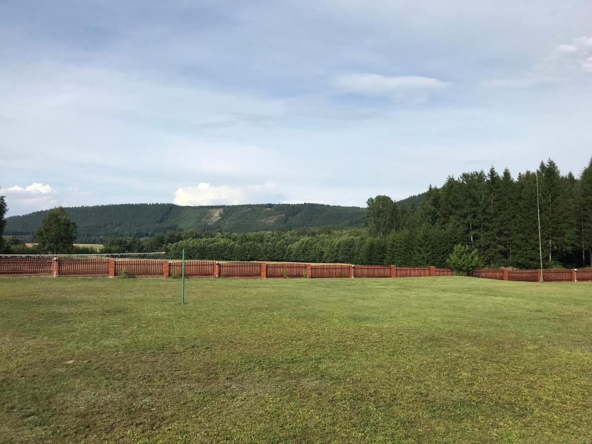 Aparthotel Zadrna Rezydencja Chełmsko Śląskie Exterior foto