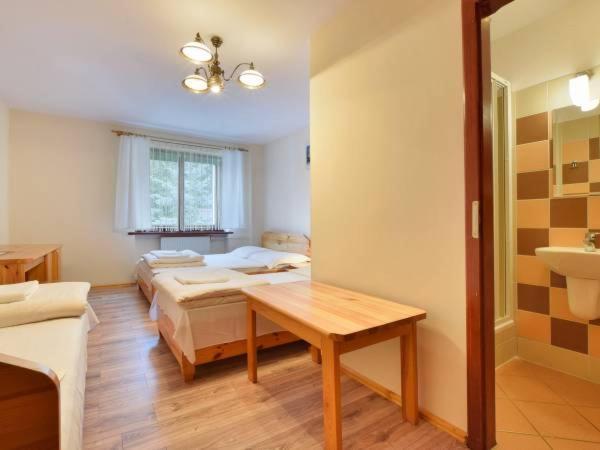 Aparthotel Zadrna Rezydencja Chełmsko Śląskie Exterior foto